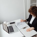 Сравнение инструментов искусственного интеллекта Claude AI и ChatGPT