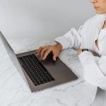 Использование Claude AI API для фрилансеров в сфере HR