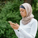 Как зарегистрироваться в Claude AI в 2025 году и начать использовать ее для командной работы