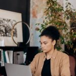 Интеграция Claude AI в Excel и Word с генерацией изображений и интеграцией в Discord