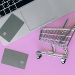 Поиск официального сайта Claude AI для разработчиков с голосовым вводом